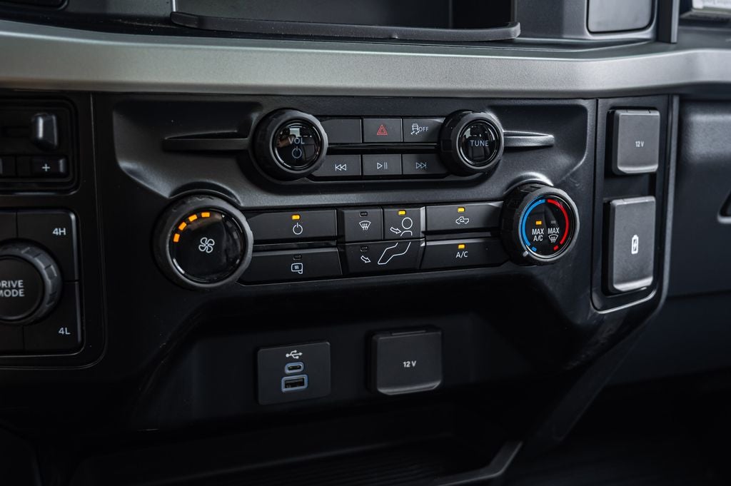 2026 Ford F-600SD XL