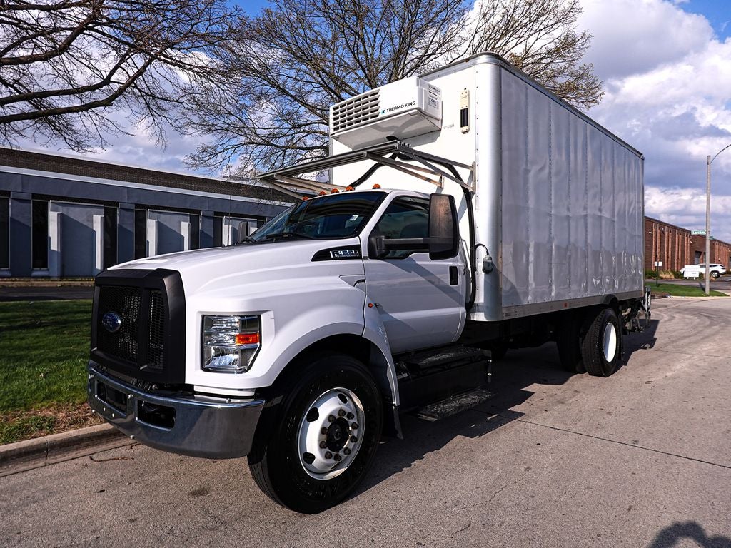 2023 Ford F-650SD Base