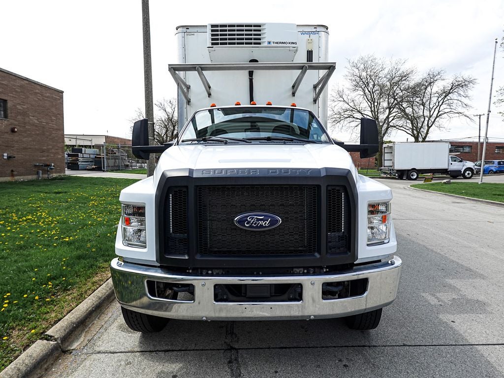 2023 Ford F-650SD Base