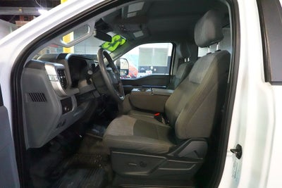 2023 Ford F-350SD XLT 145 WB