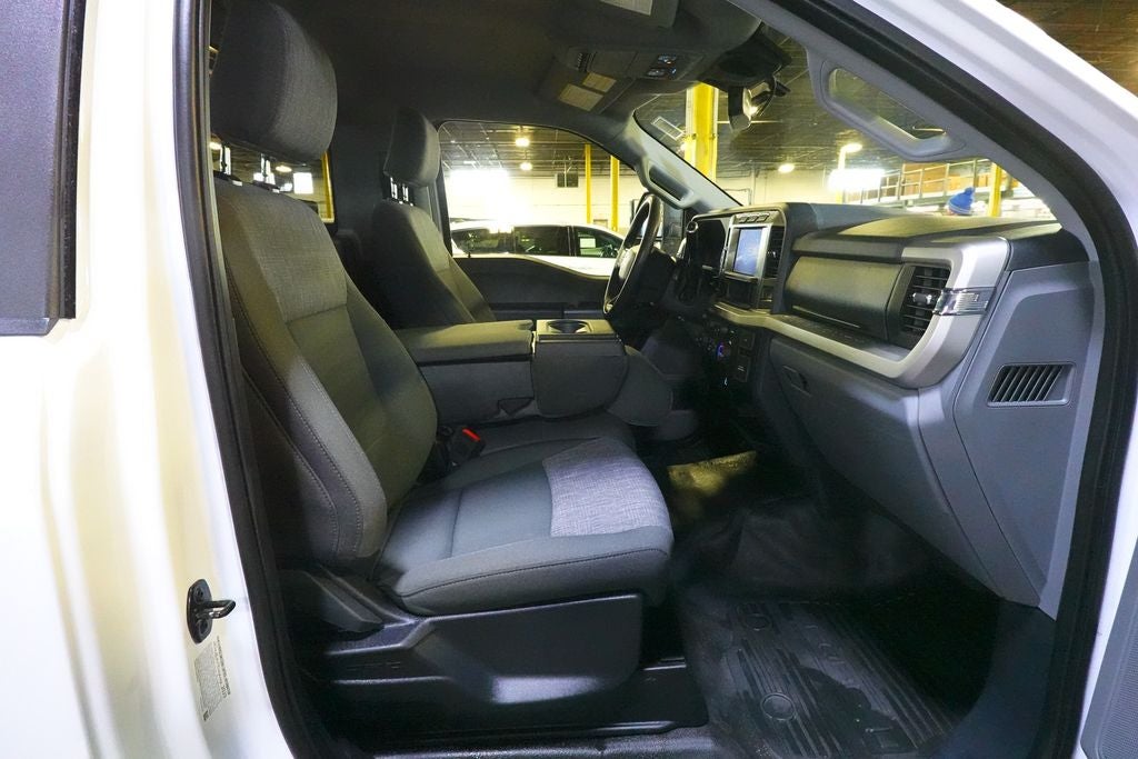 2023 Ford F-350SD XLT 145 WB