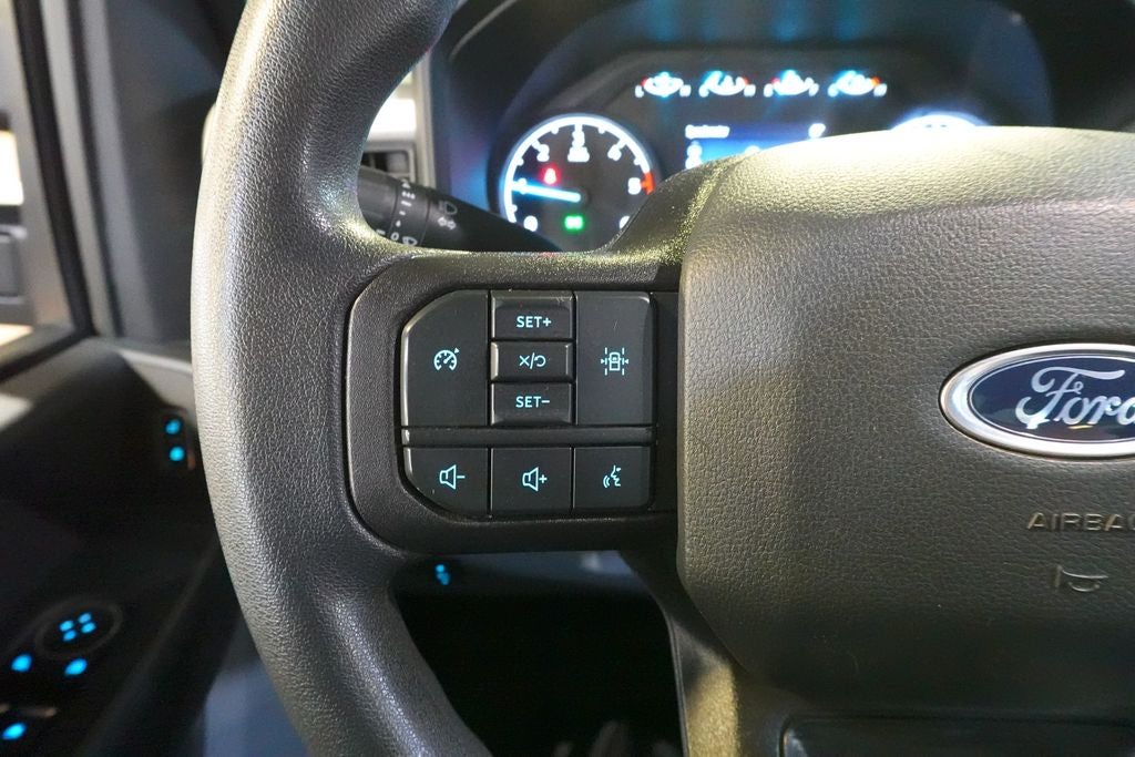 2023 Ford F-350SD XLT 145 WB