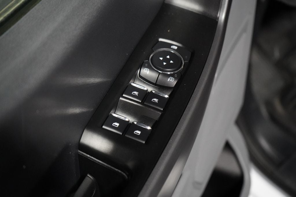 2025 Ford F-550SD XLT DRW