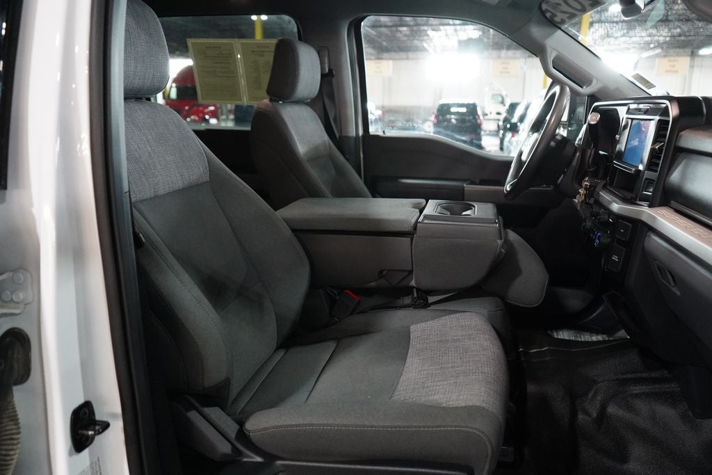 2025 Ford F-550SD XLT DRW