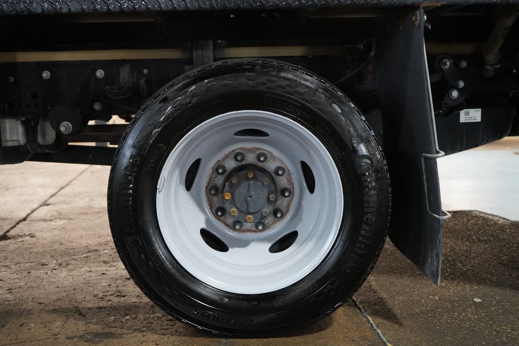 2025 Ford F-550SD XLT DRW