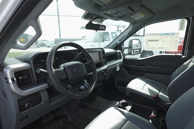 2025 Ford F-550SD XL DRW