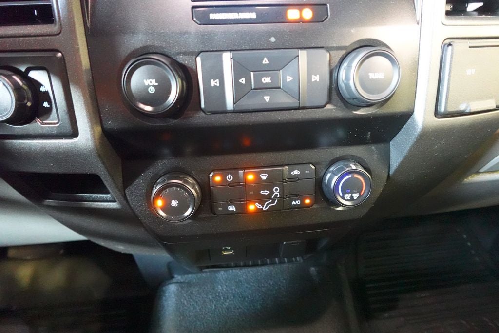 2020 Ford F-550SD XL DRW