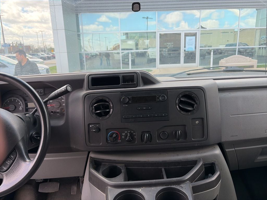 2019 Ford E-350SD Base Cutaway