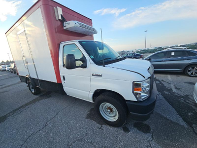 2023 Ford E-350SD Base Cutaway