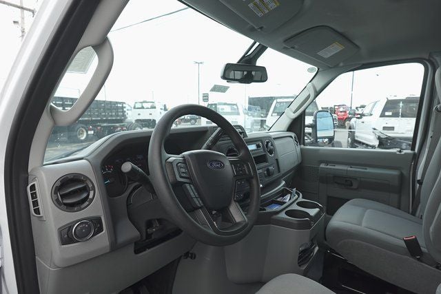 2026 Ford E-350SD Base Cutaway