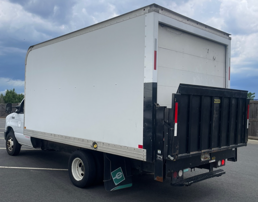 2019 Ford E-350SD Base Cutaway