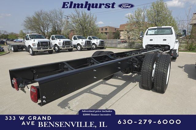 2025 Ford F-650SD Base