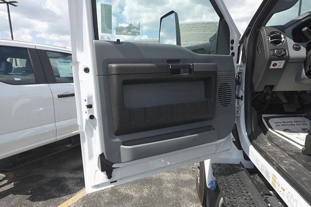 2026 Ford F-750SD Base