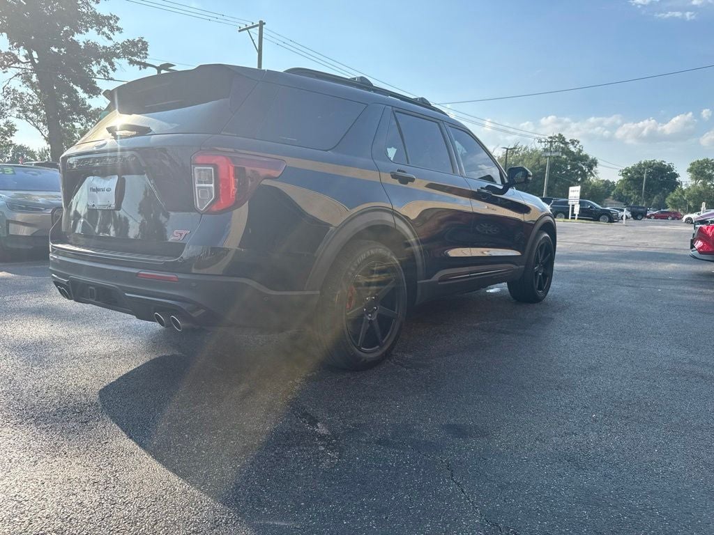 2022 Ford Explorer ST