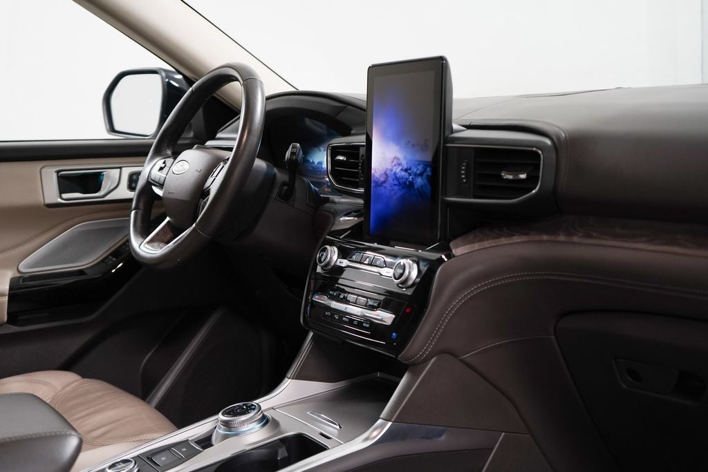 2023 Ford Explorer Platinum
