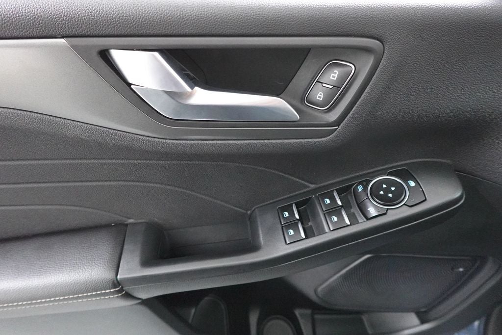 2023 Ford Escape Plug-In Hybrid Base