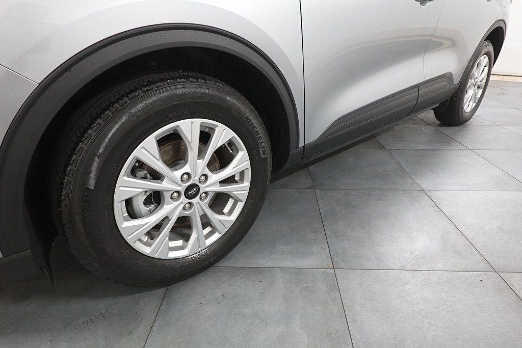 2023 Ford Escape Hybrid Active