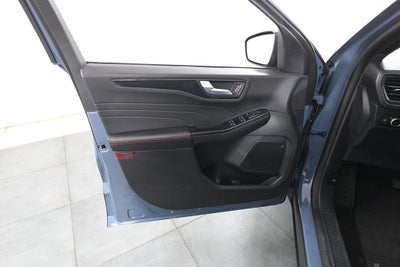 2025 Ford Escape Hybrid ST-Line