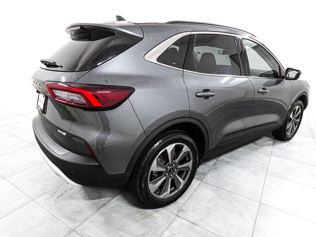 2025 Ford Escape Platinum