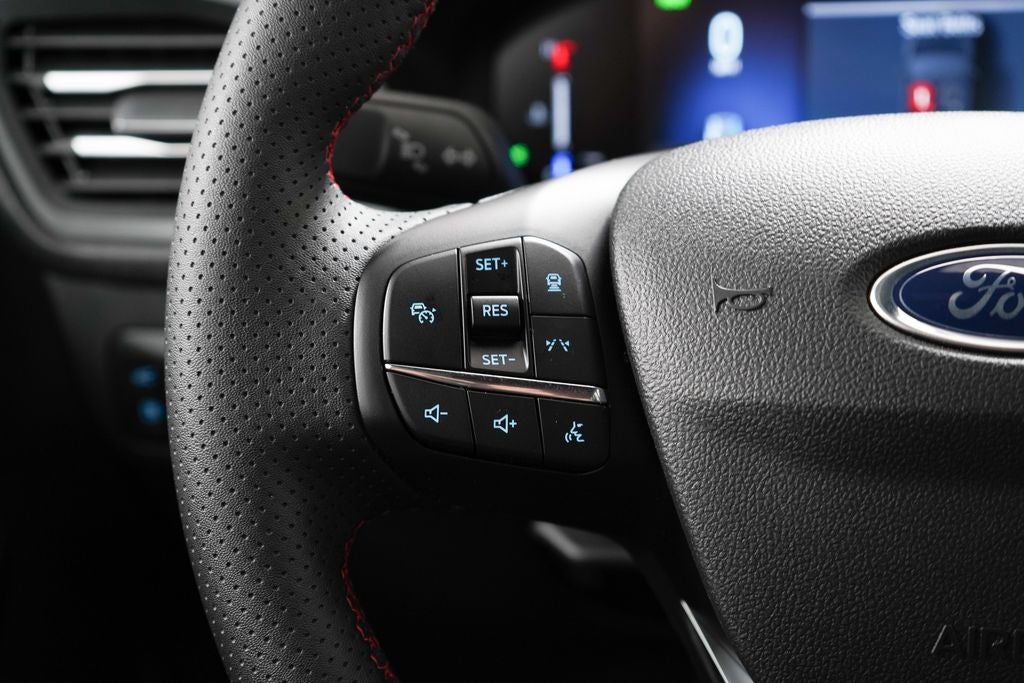 2025 Ford Escape Hybrid ST-Line Select