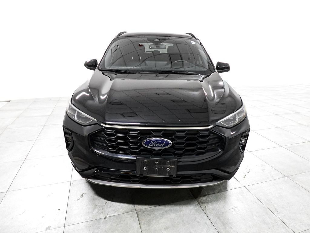 2023 Ford Escape ST-Line Elite