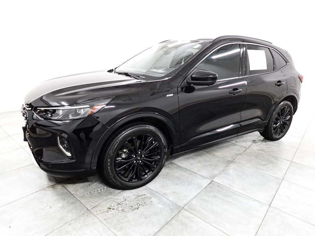 2023 Ford Escape ST-Line Elite