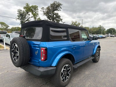 2023 Ford Bronco Base