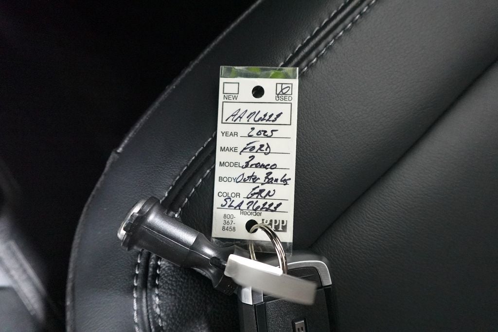 2025 Ford Bronco Outer Banks