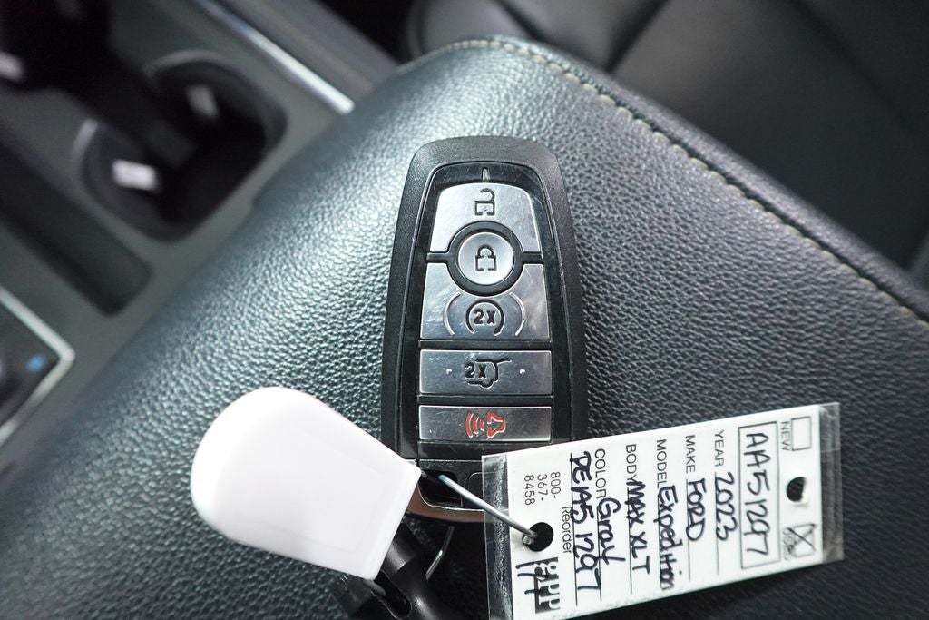 2023 Ford Expedition Max XLT