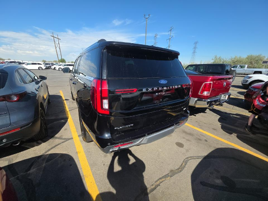 2025 Ford Expedition Max Platinum
