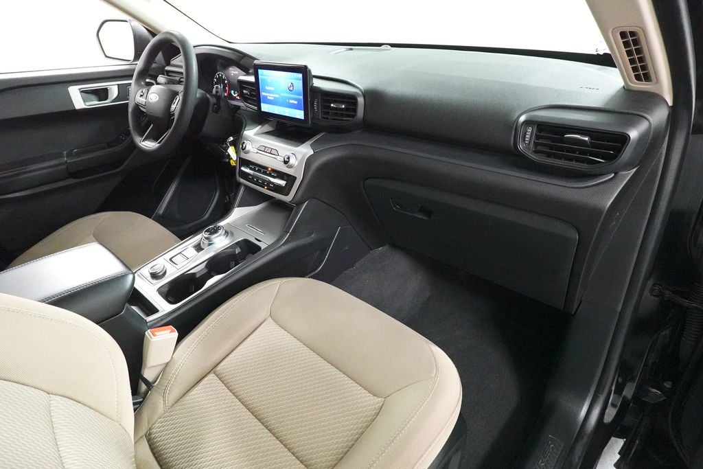 2022 Ford Explorer Base