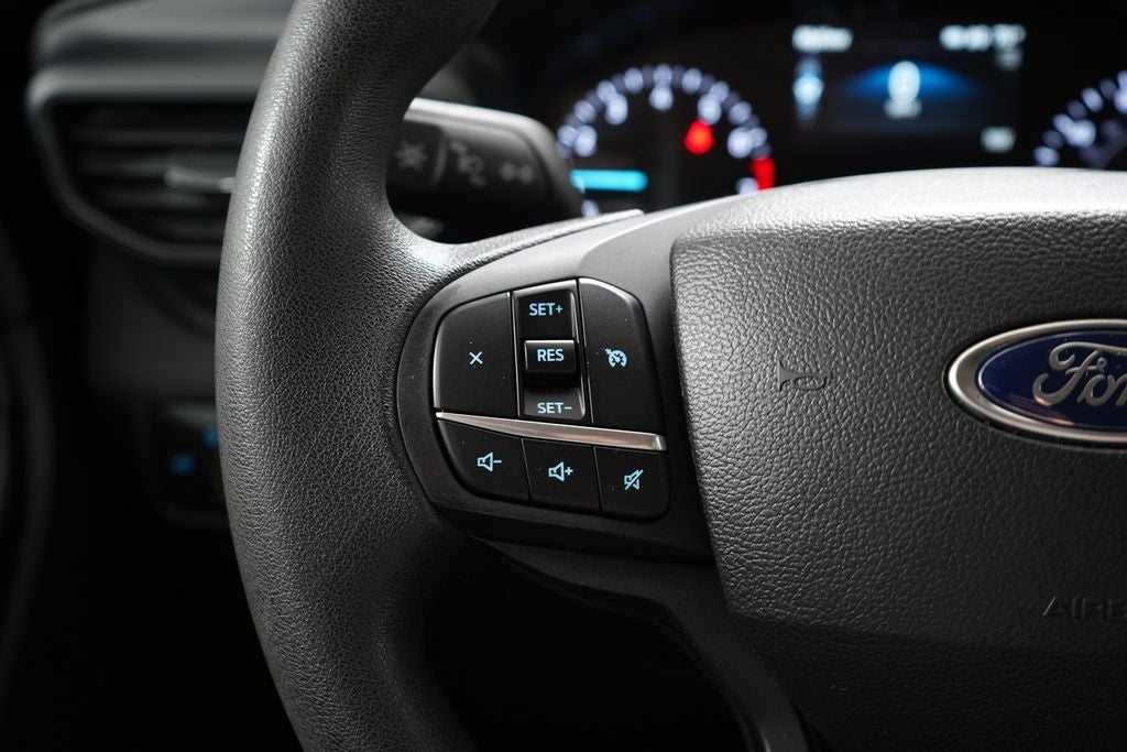 2022 Ford Explorer Base