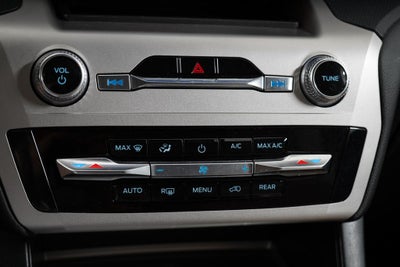 2022 Ford Explorer Base