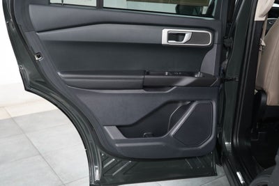 2022 Ford Explorer Base