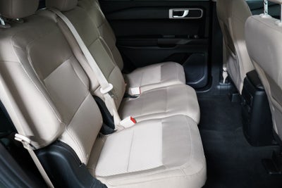 2022 Ford Explorer Base