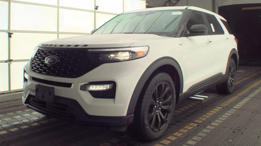 2022 Ford Explorer ST-Line