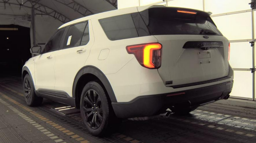 2022 Ford Explorer ST-Line