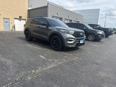 2023 Ford Explorer ST-Line