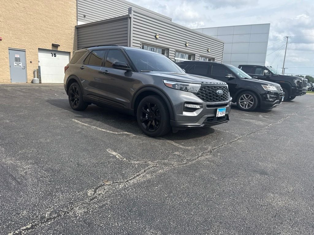 2023 Ford Explorer ST-Line
