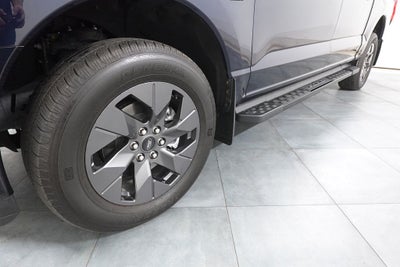 2023 Ford F-150 Lightning Lariat