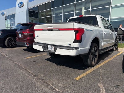 2022 Ford F-150 Lightning Platinum