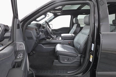 2025 Ford F-150 Lightning Lariat