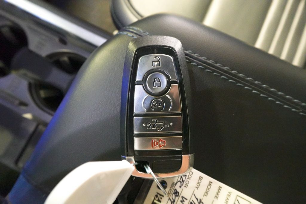 2025 Ford F-250SD Platinum