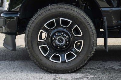 2025 Ford F-250SD Platinum