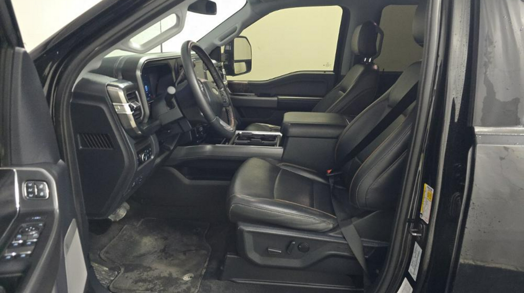 2025 Ford F-250SD Lariat