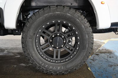 2026 Ford F-250SD Lariat ROUSH
