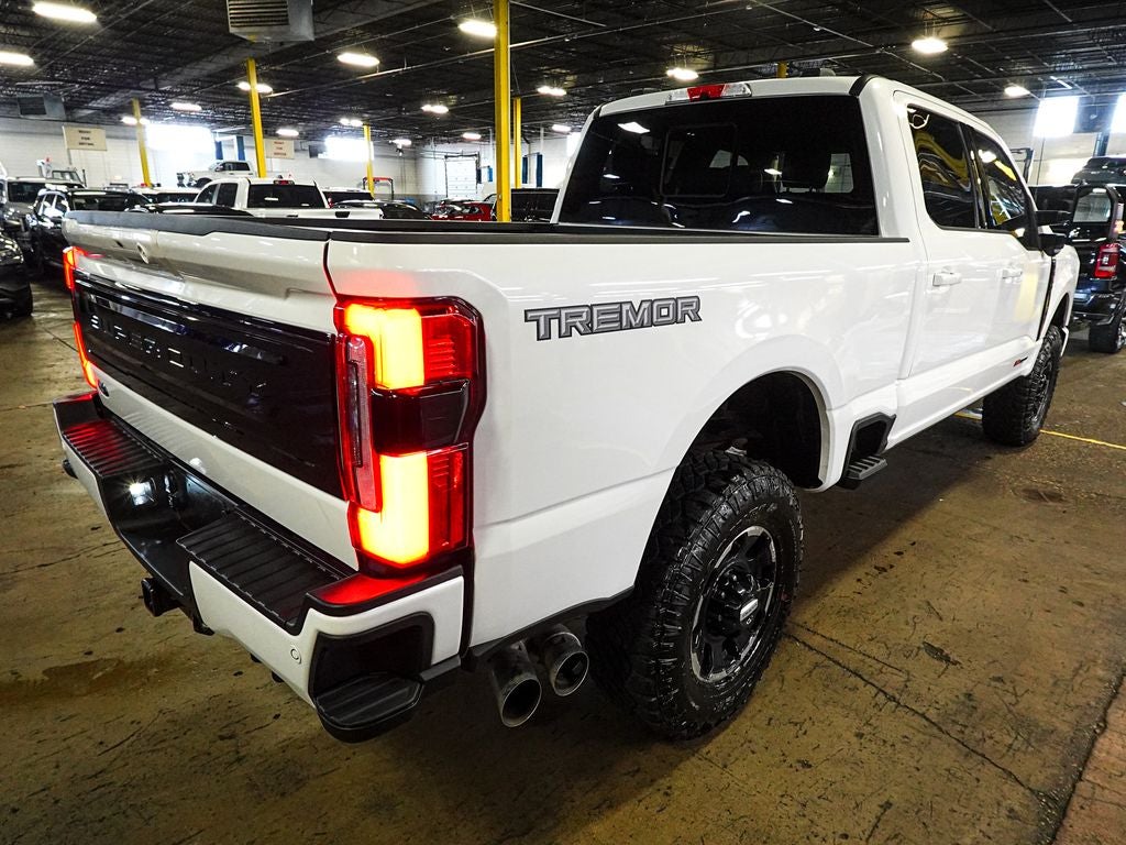 2025 Ford F-350SD Platinum