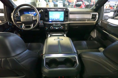 2025 Ford F-350SD Platinum