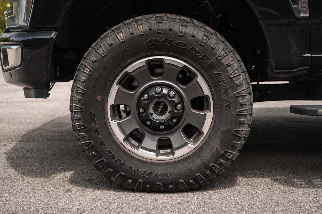 2023 Ford F-350SD Platinum