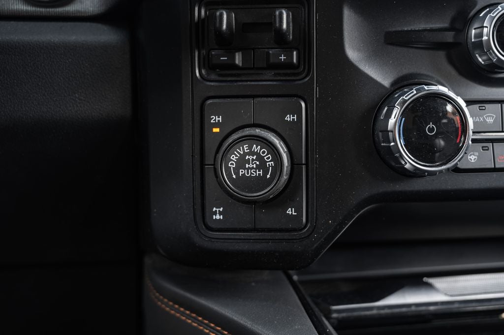 2023 Ford F-350SD Platinum